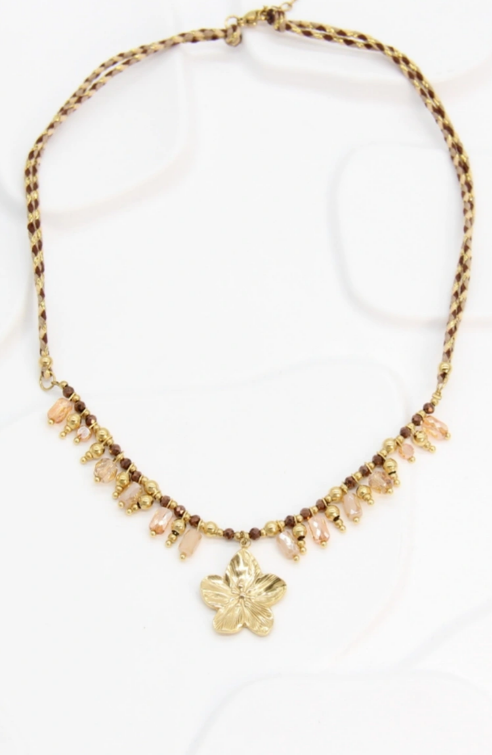 Collier Fleur des iles
