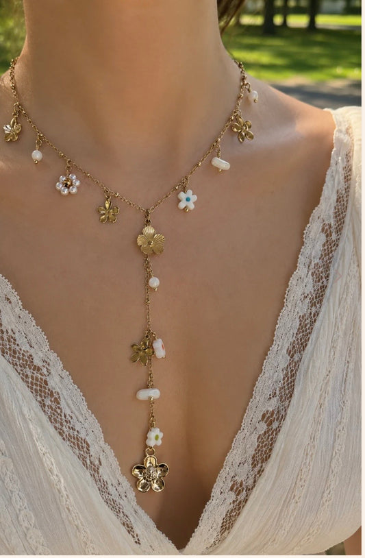 Collier Evasion